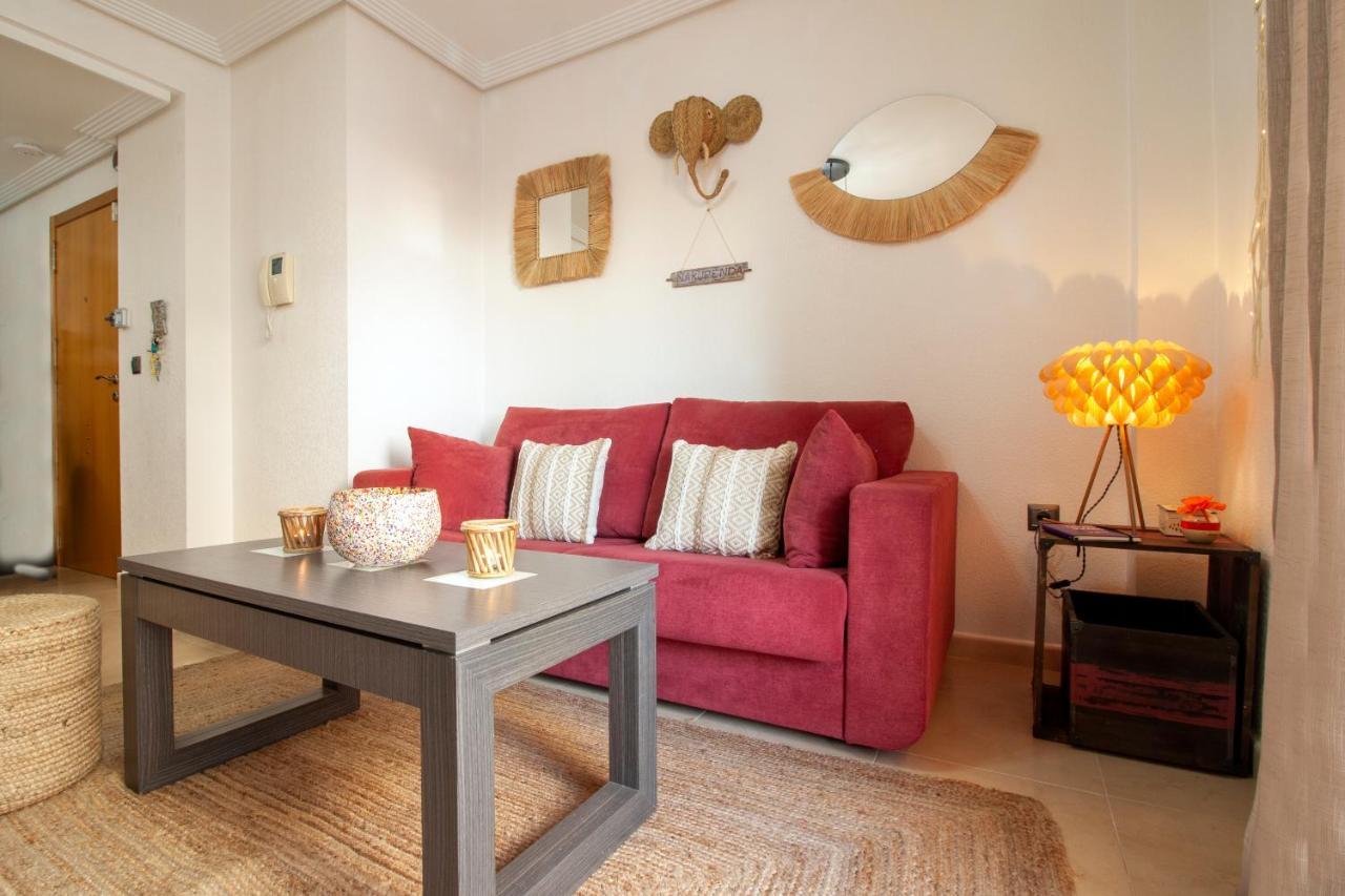 El Apartamento De Maria Jose Apartment ตอร์เรเวียคา ภายนอก รูปภาพ
