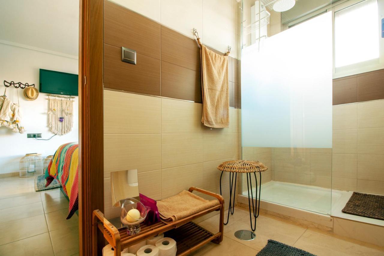 El Apartamento De Maria Jose Apartment ตอร์เรเวียคา ภายนอก รูปภาพ