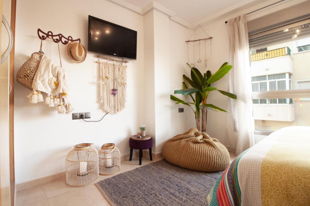 El Apartamento De Maria Jose Apartment ตอร์เรเวียคา ภายนอก รูปภาพ